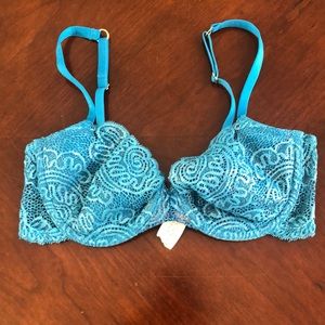 Victoria’s Secret Push up without padding Size34B